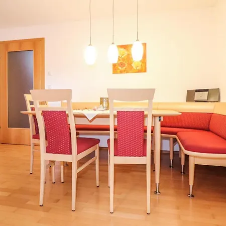 Mit Gartenzaun Φελτκίρχ