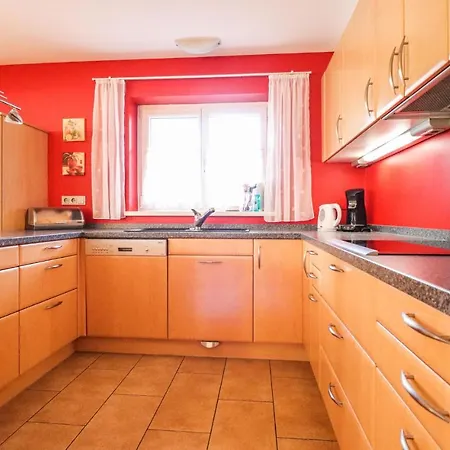 Mit Gartenzaun Διαμέρισμα *